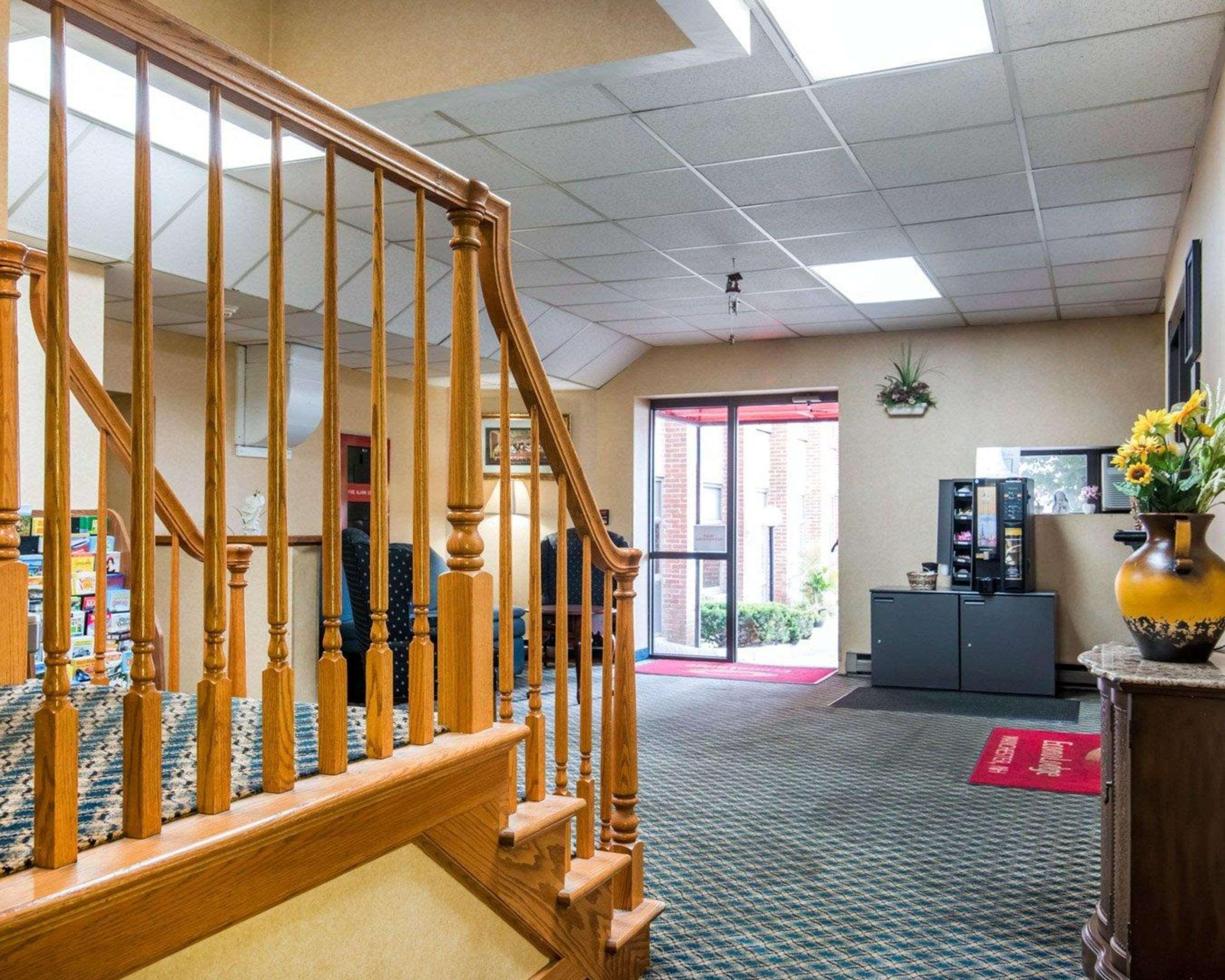 Econo Lodge Манчестер Екстер'єр фото