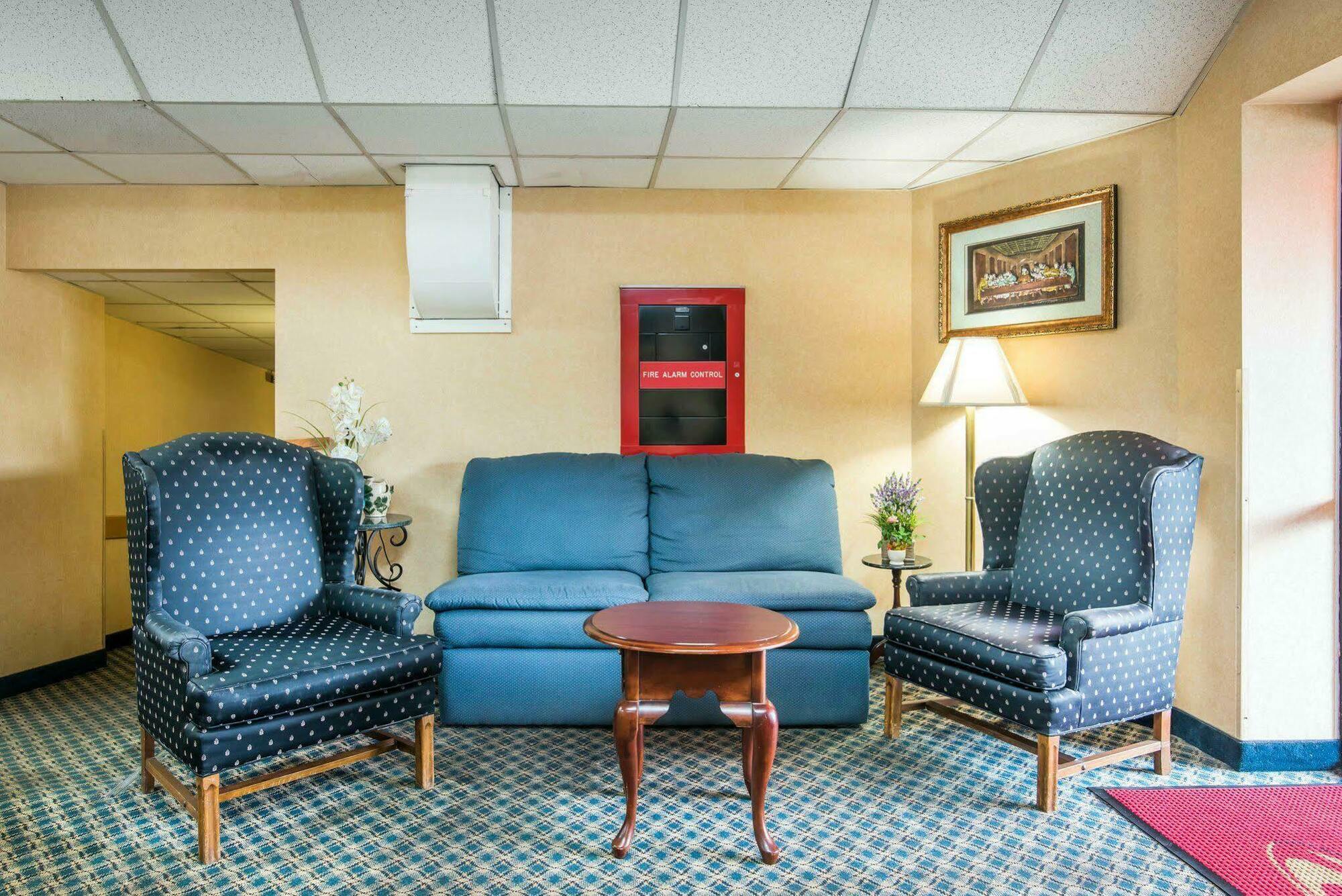 Econo Lodge Манчестер Екстер'єр фото